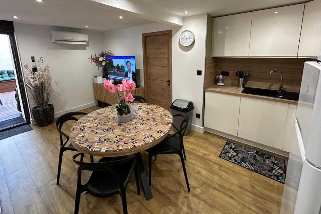 Le Briand Appartement 4Etoiles Nancy Thermal Cosy Avec Terrasse Wifi Buitenkant foto